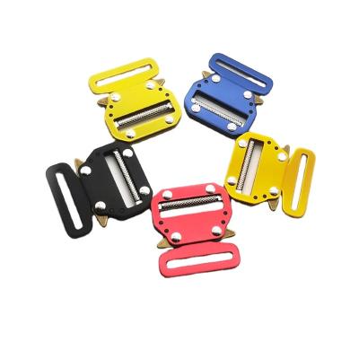 China Wholesale New Release Aluminum Colorful Quick Buckle Metal Material Side Collar Pet Style Side Bag Zinc Alloy Quick Buckle for sale