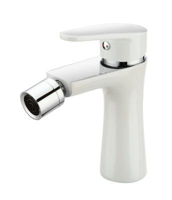 China Fingerprint Free Single Lever Bidet Mixer Hot And Cold Bathroom Faucet for sale