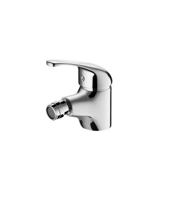 China Copper Body Bidet Faucet Rotatable Cold Heat Electrified Silver en venta