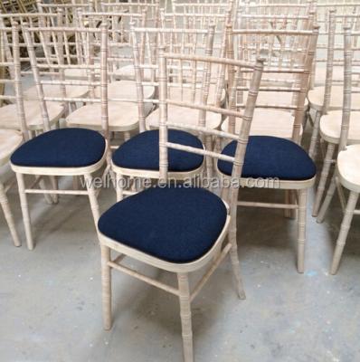 China Beech wood lime wash chiavari chair / UK style solid wood chiavari chair for sale