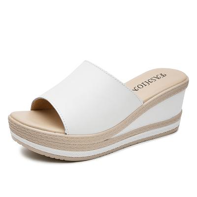 China XIDISO Women's Slippers Summer Fashion Platform All-match Lightweight Sandals High Heel Slippers for sale