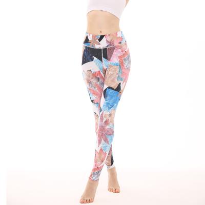 China 2021 Fashion Wholesale Anti-static Maple Leaf Printed Hip-Fitness Pants Leisure Yoga Pants for sale