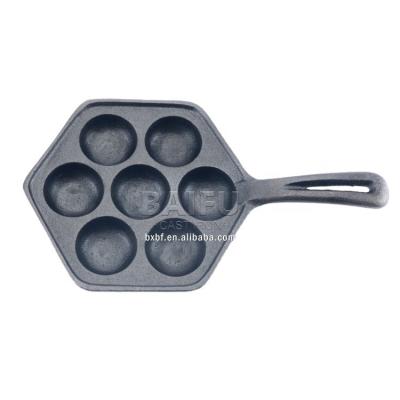 China Asian Zen Hexagon 7 Hole Ebelskiver Pan Pre-seasoend Cast Iron Japanese Takoyaki Grill Pan Octopus Balls Maker Cake Mold for sale