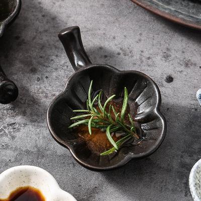 China Sustainable Flower Shape Ceramic Food Dish Small Soy Sauce Dipping Round Shaped Ceramic Dish With Handle for sale