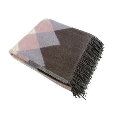 China 2022 Anti-Static Franglais Merino Wool Throw Hot Selling 100% Custom Minky Baby Blanket Other Blankets for sale