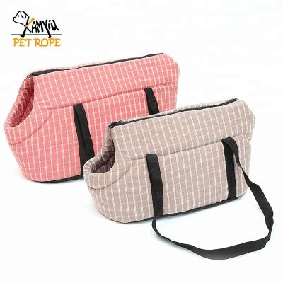 China Sustainable Creative Portable Pet Bag , Outdoor Pet Luggage Bag for sale