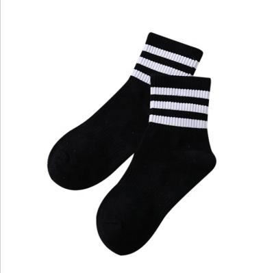 China High Quality Stripe White Autumn Socks Women Cotton School Glitter Antibacterial for sale