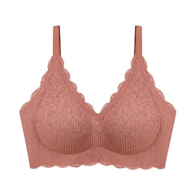 China Chest Women Sports Promotional Wrapped Comfortable Wireless Sexy Bra for sale