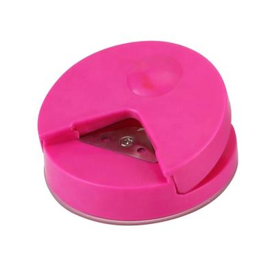 China Cost effective and easy to use customs office round corner paper rotary trimmer basics a4 rounder cutter plastic safety corner material for sale