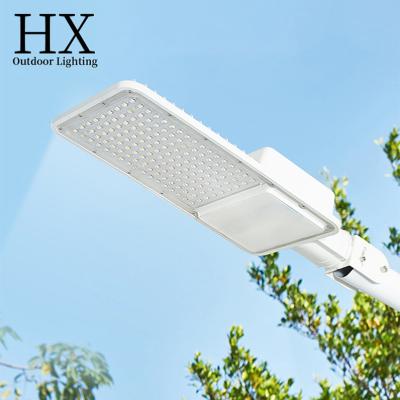 China High Quality European Ip65 AC 220v 80W Waterproof 8000 Lumen Complete Outdoor Park Street Light for sale