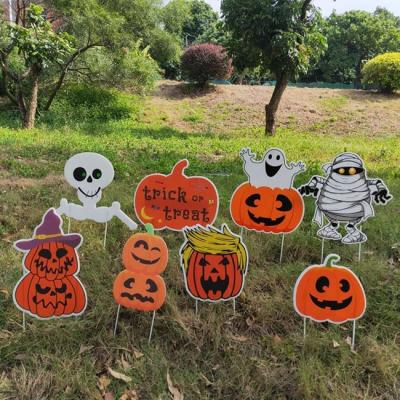 China Plug In Spooky Ground Pumpkin Party Yard Sign With Stakes Outdoor Happy Halloween Opp Bag High Quality UV Printing Event And Party Supplies for sale