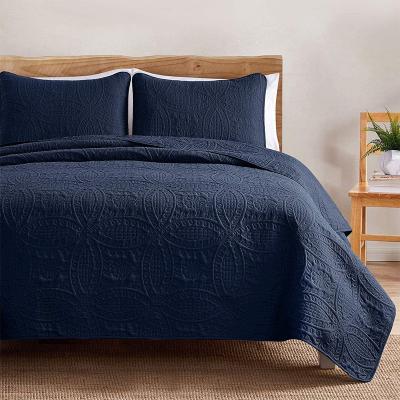 China Home Fine Quality Customized Simple Exquisite Workmanship Water Proof Bedspread for sale