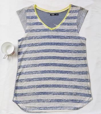 China Superdry Breathable Summer Flutter-Sleeved Shirt Women's V-Neck Digital Printed Stripes Patterned Knit Canvas T-Shirt Tops Blouse Shirts for sale