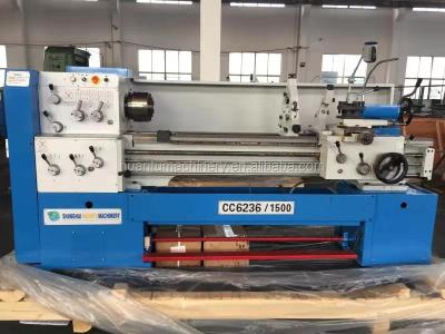 China Garment Shops Universal Horizontal Metal Lathe Machine for sale