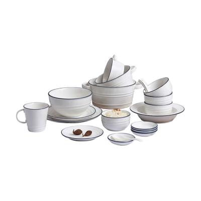 China Sustainable High End Exquisite Reusable Party Kitchen Tableware Luxury Dinnerware Set for sale