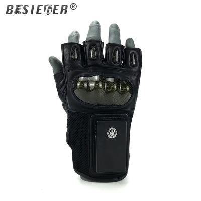 China Protective Electric Military Shocking Police Full Finger Catch Gloves for sale