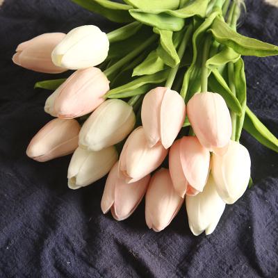 China Fashional Real Tulip Flowers Artificial Touch White Silk Flowers For Wedding Home Decoration for sale