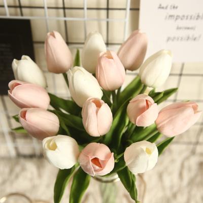 China Fashional Artificial Tulip Flowers PU Tulip For Wedding Room Home Hotel Party Decoration And Gift for sale