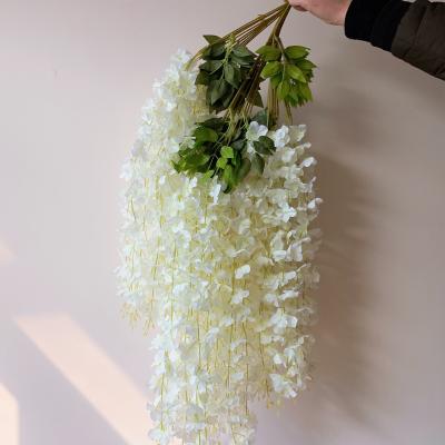 China Fashional Beautiful Flowers Wisteria High Quality Silk Leaf Green Rose For Wedding Decoration Wholesale for sale