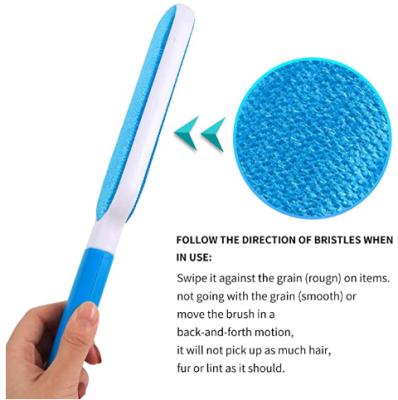 China Stainless Steel Pet Hair Fur Remover Fiber Brush with Self-cleaning Base Effective Double Sided Perfect for Clothing Couch Carpet Furniture for sale