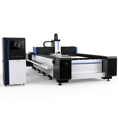 Chine Machine de découpe laser à fibre de carbone métallique CNC de 1500 mm*3000 mm avec 1 kW Raycus Ipg 3015 à vendre