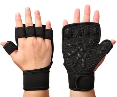 China Comfortable Breathable Weightlifting Gym Gloves Fashion Unisex Sports Gloves Half Finger Rubber Hard Knuckle Cycling Tactical Gloves For Motorcycle for sale