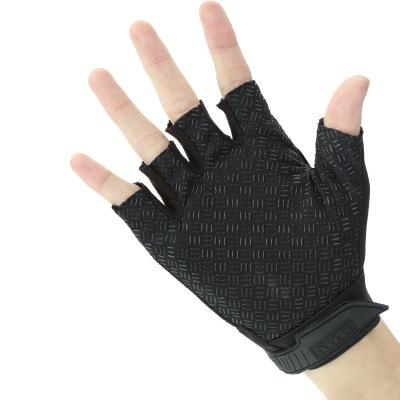 China Supply Wholesale Breathable Unisex Weightlifting Gloves Half Finger Sports Protection Outdoor Gloves Safety Motorcycle Motorcycle Customize Logo Gym for sale