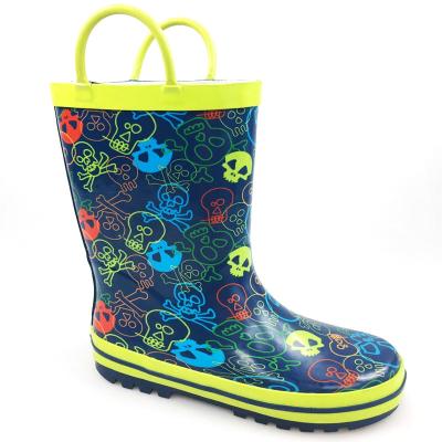 China Fashion Trend Customize Kids Waterproof Outdoor Warm Mud Kids Rubber Boots Garden Boots With Grip for sale