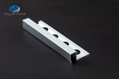 Chine L'équilibre en aluminium du bord 6063 profile T5 pour la protection CQM de mur approuvée à vendre