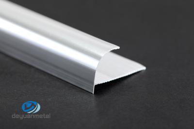 China IQNET-Aluminiumrand-Fliesen-Ordnungs-formen dekorative Viertelstab-Wand-Ecken Farbe des strahlenden Silbers zu verkaufen