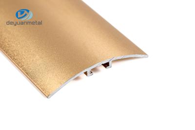 China El suelo de aluminio del tamaño de encargo perfila el tratamiento superficial anodizado color oro en venta