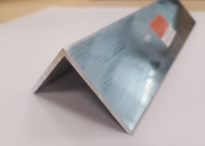 中国 6063 Aluminium Profile Extrusion Right Angle Mill Finish 50mm*50mm 販売のため