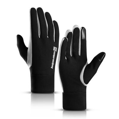 China Antibacterial Outdoor Football Cycling Hiking Training Sport Good Quality Winter Light Weight Running Gloves Custom Made for sale