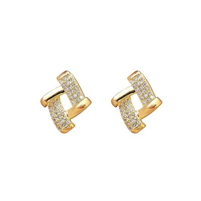 China FASHIONABLE Hyacinth Hollowed Exquisite Zircon Hypoallergenic 14K Gold Plated Gift Stud Earrings for sale