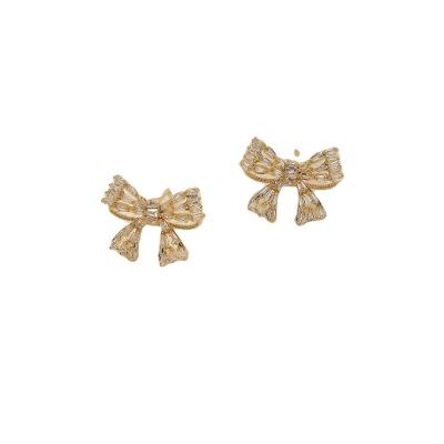 China FASHIONABLE Temperament Bowknot Hyacinth Hot Style Dainty Zircon Hypoallergenic Stud Earring for sale