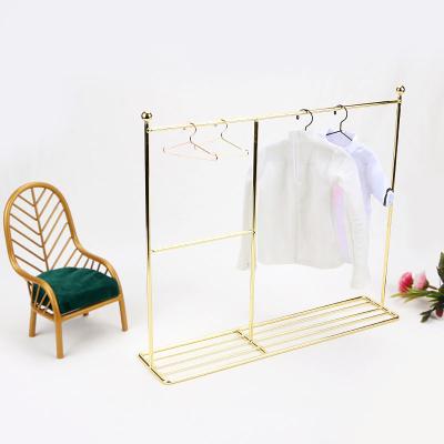 China Durable Suitable Price Metal Garment Fabric Cloth Hanger Rack Good Quality Movable Rack for sale