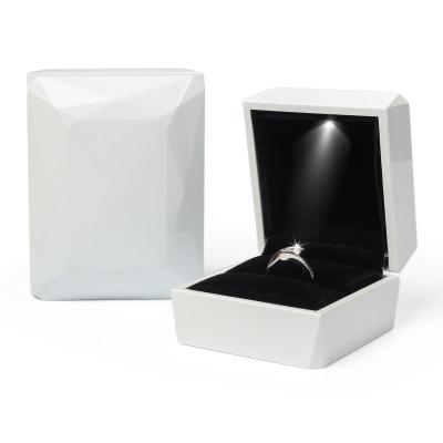 China Handmade Custom Logo Printed Acrylic Jewelry LED Ring Packages Box Jewelry Ring Box for sale