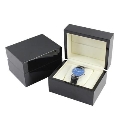 China Wholesale Premium Wooden Men's Simple Black Paint Box Watch Box Wood Watch for sale