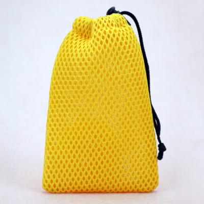 China Custom Simple Net Pull Rope Mesh Net Packing Bag Nylon Gift Bag With Drawstring for sale