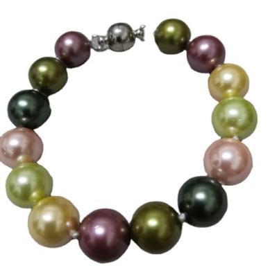 China Natural pearl knotted bracelet magnet available wholesale trendy 12mm shell pearl bracelet multi color shell for woman for sale