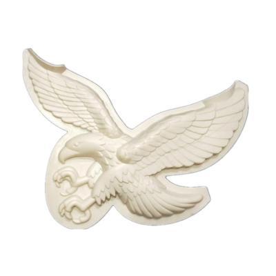 China Garden European Cement Eagle Concrete Animal Molds For Exterior Wall Decoration for sale