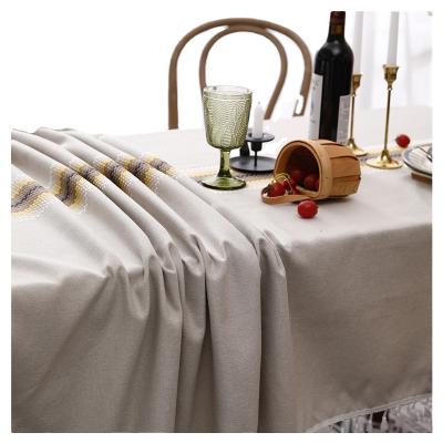 China Factory direct waterproof tassel lace tablecloth jacquard three-dimensional embroidered dining table cover for sale