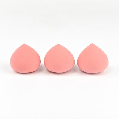 China Latex Free Washable And Vegan Makeup Sponge For Powder Cream Or Application Liquid Cloud Shaped Makeup Sponges for sale