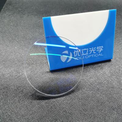 中国 1.56 Middle Index Finished Single Vision Optical Lens 1.56 Middle Index Finished Single Vision Lenses 販売のため