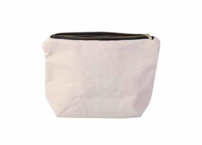 中国 Customized Logo 12oz natural Cotton Toiletry Bag With Silk Screen Printing 販売のため