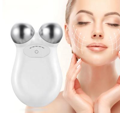 China Portable Facial Wrinkle Remover Face Massager Beauty Tone Device For Christmas Gifts for sale