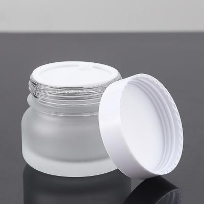 中国 Customizable Cream Jar Containers 50g Empty Bottles Frosted Glass Jar 販売のため