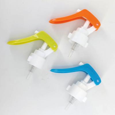 China 24mm 24/410 Plastic Hand Spray Trigger Nozzle Spray Bottle Triggers For Garden en venta