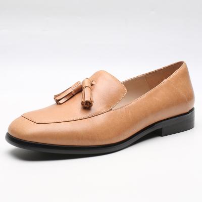 China Wholesale Round Loafers Brown Leather Women Shoes Ladies Fringe Flat Moccasin for sale