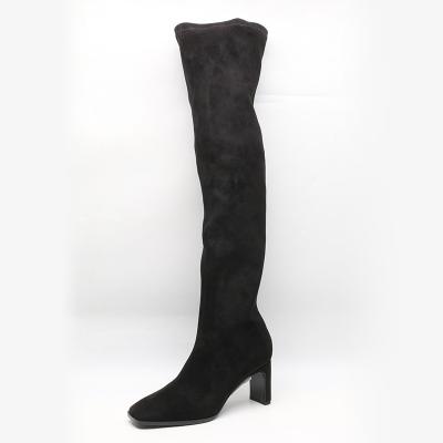 China Lightweight Black Fashionable Suede Boot Women Leather Russian Boot for sale